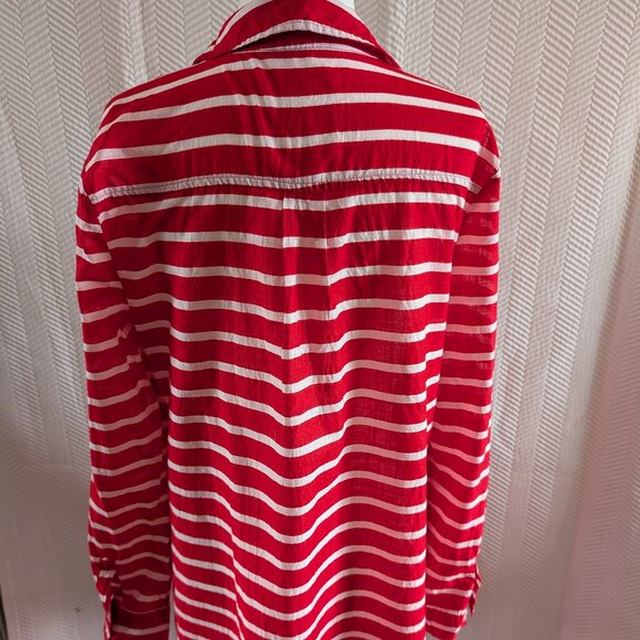 Old Navy Long Sleeve Swim Shirt Collar Red and White Stripes Size Medium Summer - Picture 3 of 13